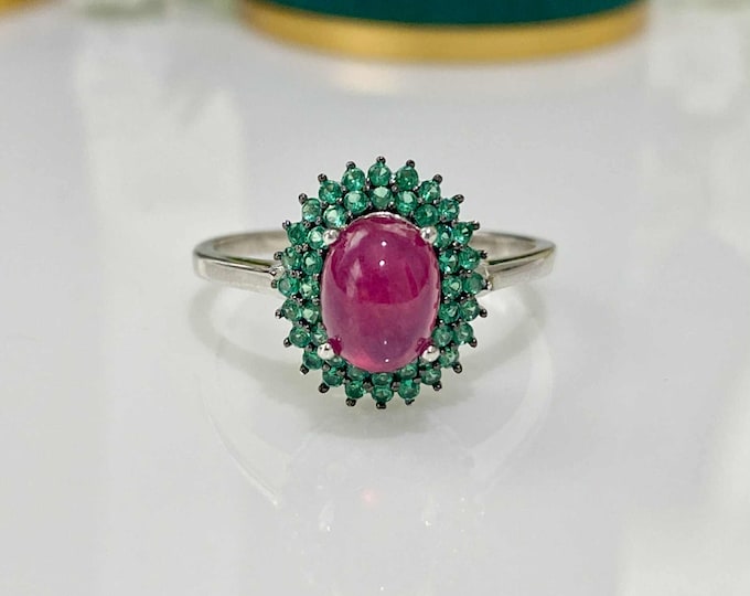 Vintage Sterling Silver Natural Ruby & Tsavorite Ring Size 8 1/2