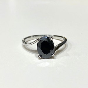 Sterling Silver Oval Cut Black Sapphire Ring Size 8