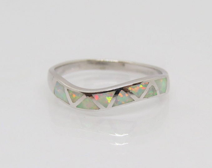 Vintage Sterling Silver Fire Opal Swirly Band Ring Size 7