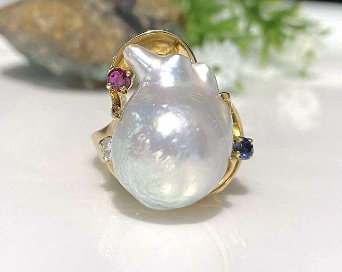 Vintage 14K Solid Gold Natural Baroque Pearl & Diamond, Ruby, Sapphire Ring Size 6 1/4