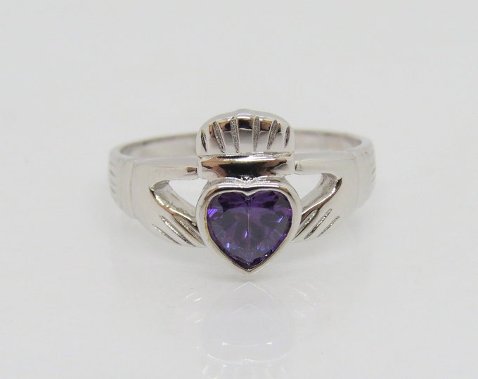 Claddagh Sterling Silver Amethyst Ring Size 8