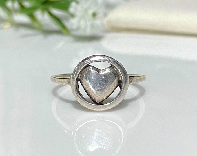 Vintage Sterling Silver Heart Ring.