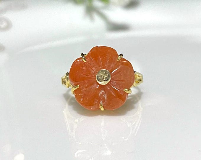 Vintage 14K Solid Yellow Gold Orange Red Jadeite Jade Flower Ring Size 5.5