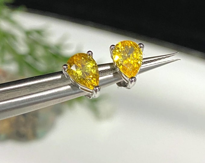 Sterling Silver Pear cut Citrine Stud Earrings.