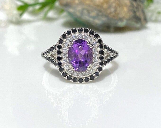 Vintage Sterling Silver Natural Amethyst, Black Sapphire & White Topaz Ring Size 8