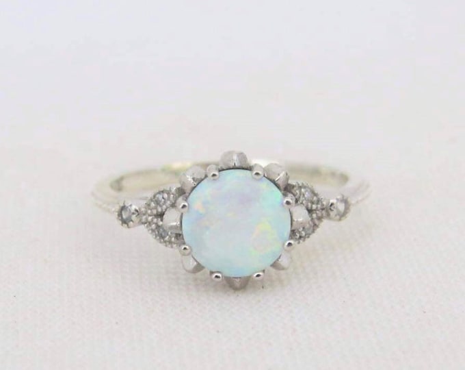 Vintage Sterling Silver White Opal & White Topaz Ring Size 9