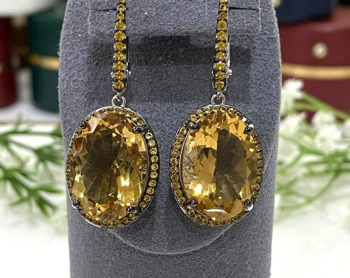 Vintage Sterling Silver 25.72cts Natural Citrine Dangle Earrings.