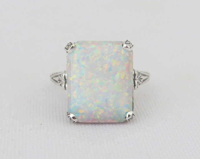 Vintage Sterling Silver White Opal Filigree Ring Size 10
