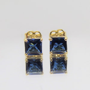 Vintage 14K Solid Yellow Gold Princess cut Blue Sapphire Earrings 3MM