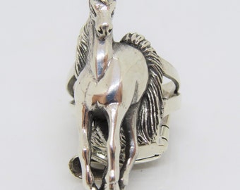 Vintage Sterling Silver Horse Ring Size 7,8,9