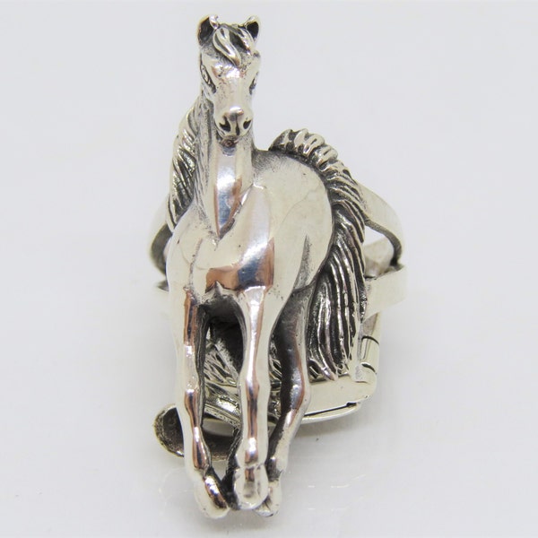 Vintage Sterling Silver Horse Ring Size 7,8,9