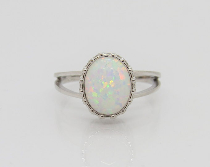 Vintage Sterling Silver Oval White Opal Crown Ring Size 7