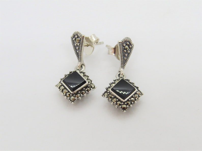 Vintage Sterling Silver Square Cut Black Onyx /& Marcasite Drop Earrings