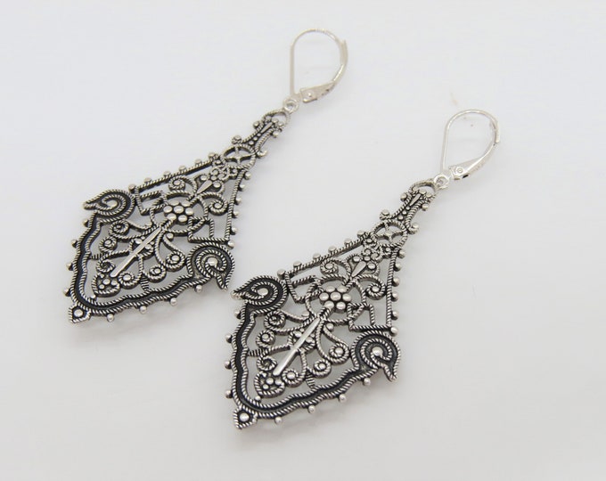 Vintage Sterling Silver Filigree Dangle Earrings