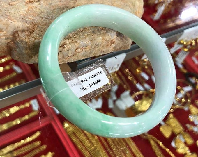 Vintage Translucent Natural Green, White Jadeite Jade Bangle Bracelet 55.9MM