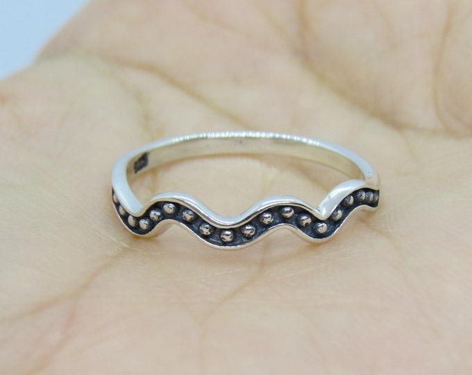 Vintage Sterling Silver Squiggle Dots Ring Size 7