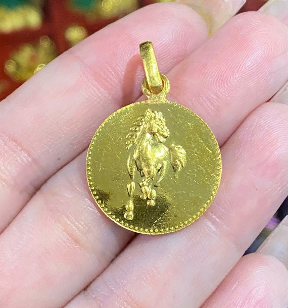 9999 Pure Gold Zodiac Animal Sign Horse Pendant. - image 1