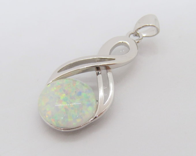 Vintage Sterling Silver White Opal Celtic Pendant