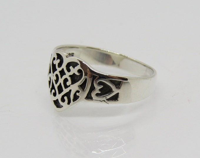 Vintage CELTIC Sterling Silver Ring Size 9