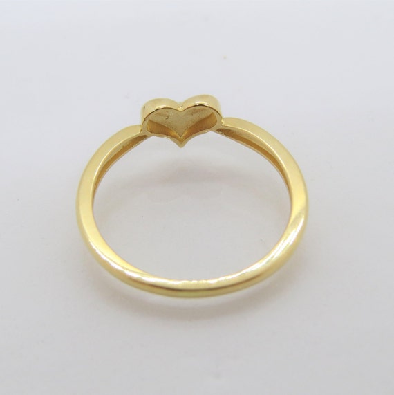 Vintage 14K Solid Yellow Gold Heart Ring Size 8 - image 3