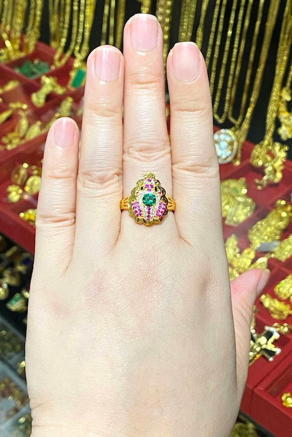 Vintage 15K Gold Frog Ring Emerald, Ruby, Topaz, … - image 10