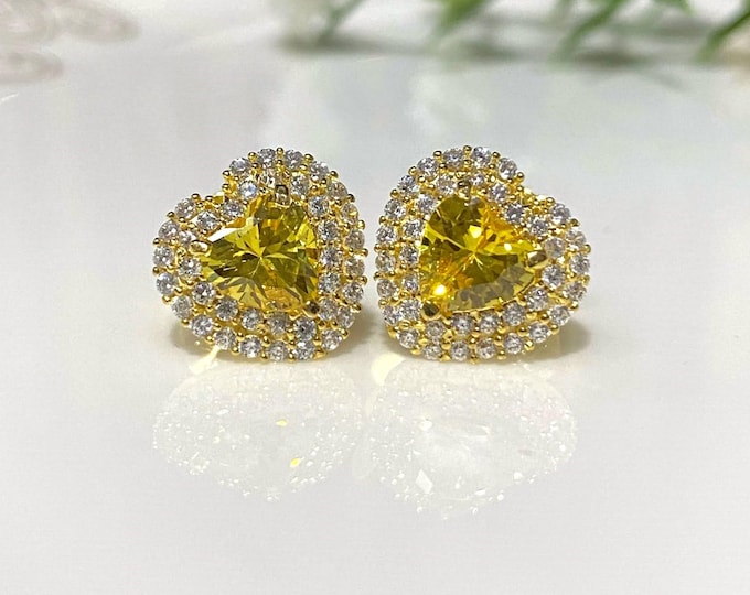 Vintage 15K 610 Solid Yellow Gold Citrine & White topaz Heart Earrings.