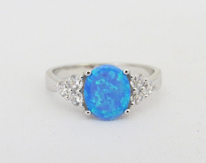Vintage Sterling Silver Blue Opal & White Topaz Ring Size 8