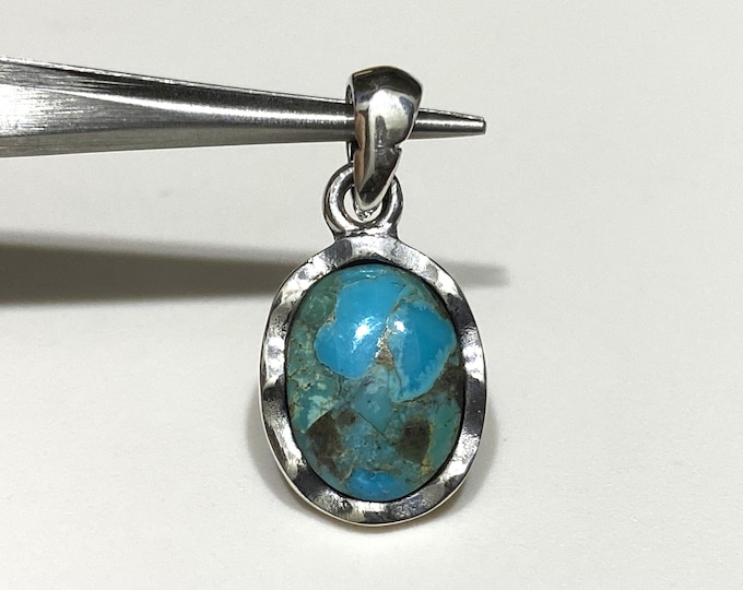 Vintage Sterling Silver Natural Turquoise Pendant.