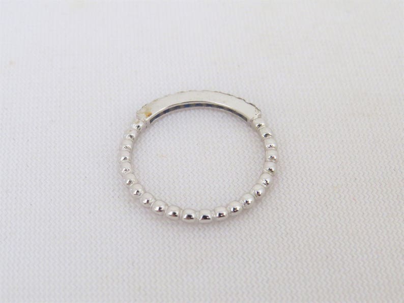 Vintage Sterling Silver Blue Sapphire Band Ring Size 7