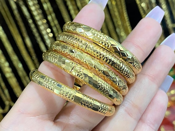 14K Solid Yellow Gold Shiny Baby Bangle Bracelet 5.5