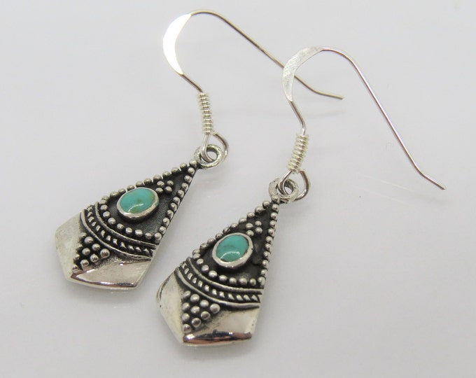 Vintage Bali Sterling Silver Turquoise Dangle Earrings