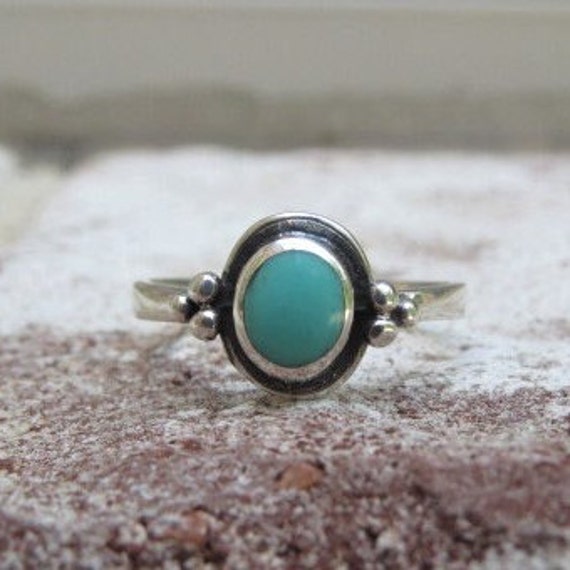 Vintage Sterling Silver Turquoise Ring Size 8 - image 1