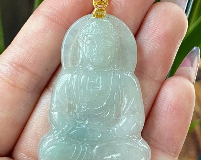 Vintage 18K Solid Yellow Gold Light Green, White,  Jadeite Jade Buddha Pendant. Mat Phat Bon Su Thich Ca.