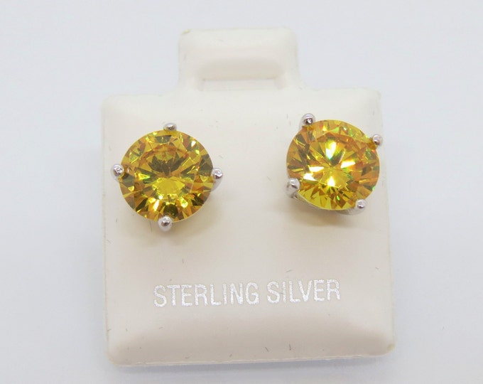Vintage Sterling Silver Round cut Citrine Stud Earrings 8MM