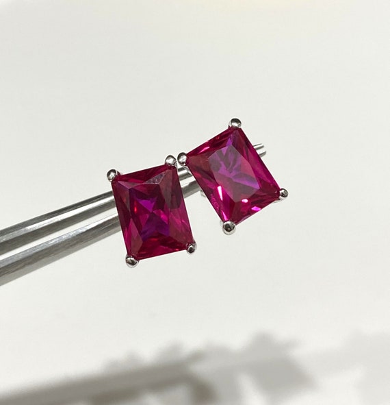 Vintage Sterling Silver Rectangular Ruby Earrings. - image 9