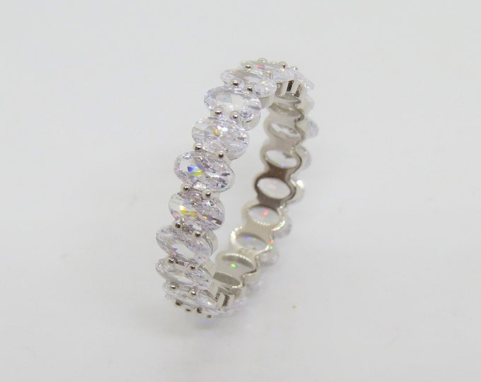 Vintage Sterling Silver Oval White Topaz Eternity Wedding Band Ring Size 6