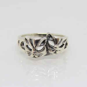 Vintage Sterling Silver Two Cat Face Ring Size 8