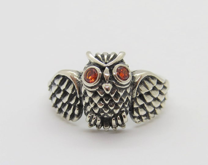 Vintage Sterling Silver Orange Opal Owl Ring Size 8