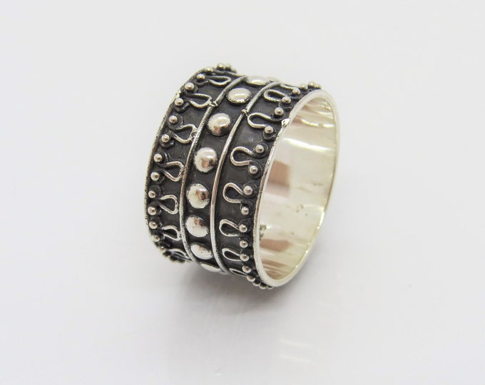 Vintage Bali Sterling Silver Dots Band Ring Size 9