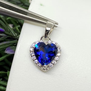 Vintage Sterling Silver Heart cut Blue Sapphire & White Topaz Pendant.