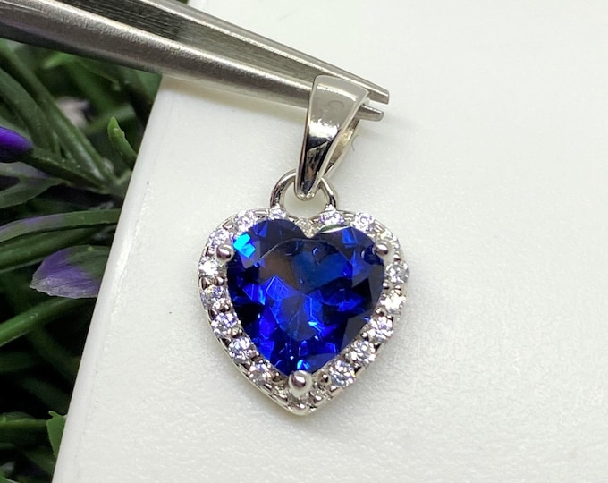 Vintage Sterling Silver Heart cut Blue Sapphire & White Topaz Pendant.