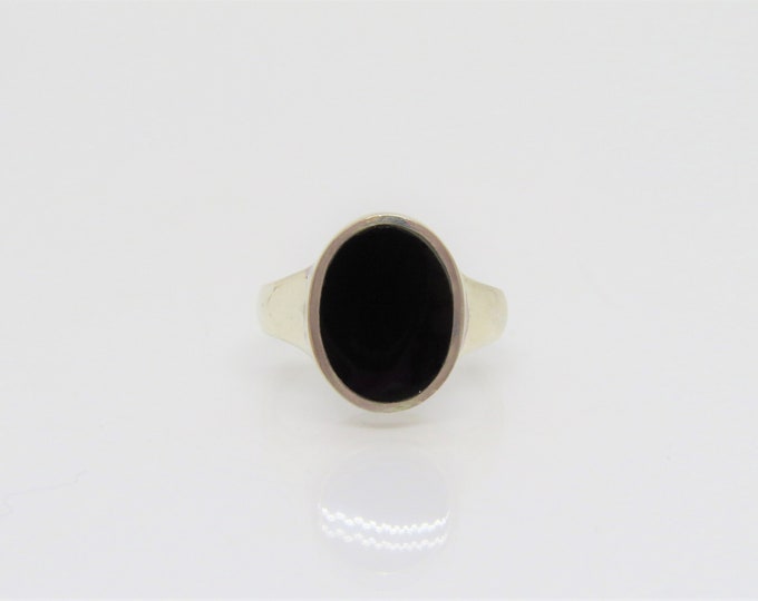 Vintage Sterling Silver Black Onyx Bold Dome Ring Size 6