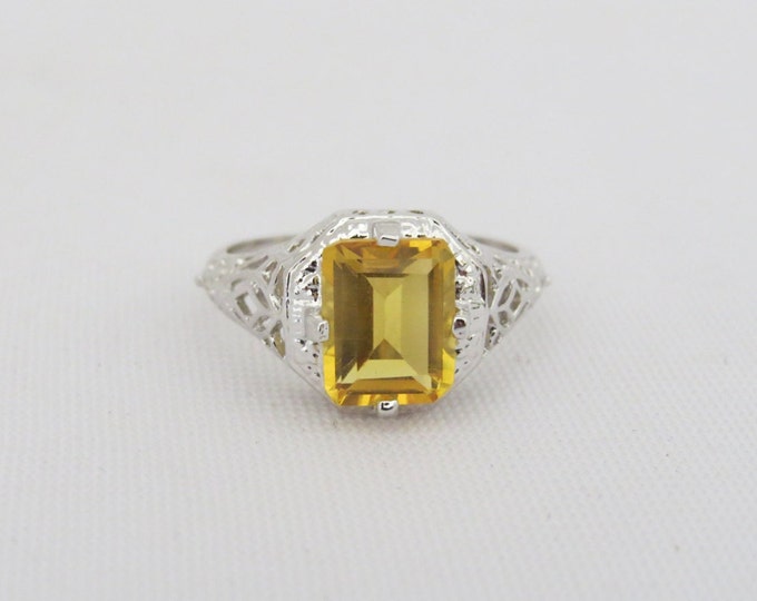 Vintage Sterling Silver Emerald cut Citrine Filigree Ring Size 10