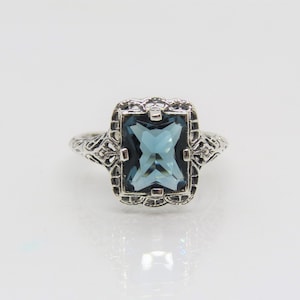 Vintage Sterling Silver London Blue Topaz Filigree Ring Size 8