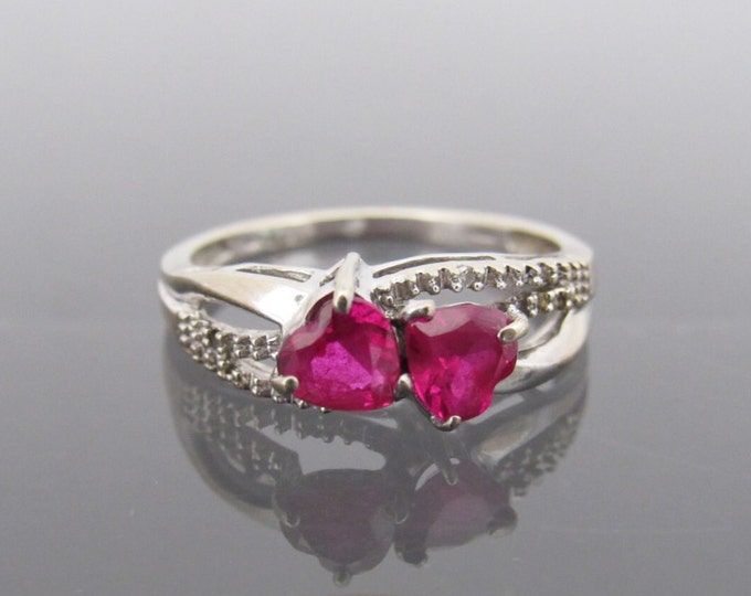 Vintage 10K Solid White Gold 1.02ct Natural Ruby & Diamond Ring Size 7.25