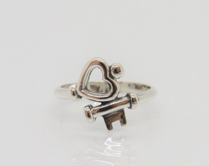 Vintage Sterling Silver Key & Heart Band Ring Size 6