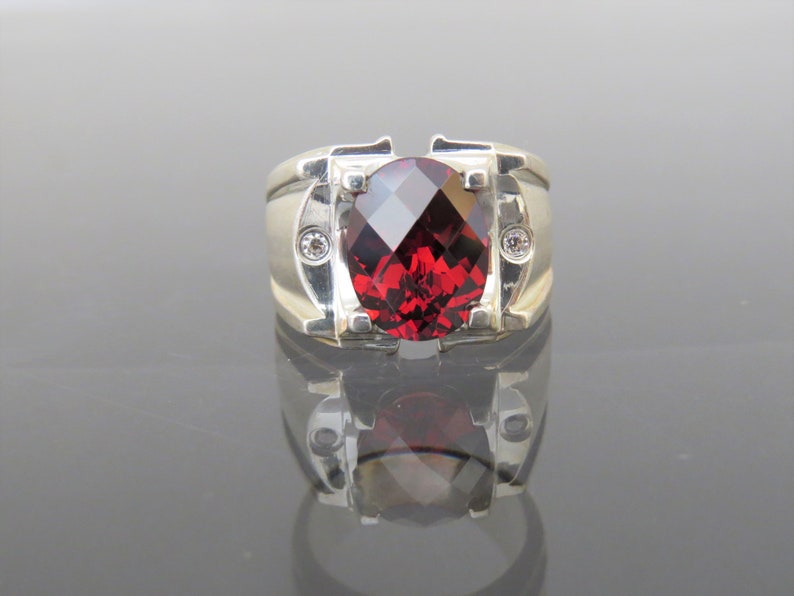 Vintage Sterling Silver Oval Garnet /& White Topaz Men/'s Ring Size 9