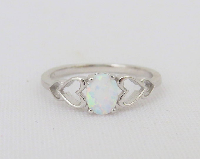 Vintage Sterling Silver White Opal Heart Ring Size 7