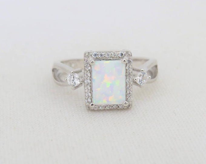 Vintage Sterling Silver White Opal & White Topaz Halo Engagement Ring Size 6