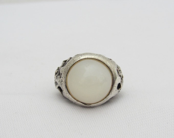 Vintage Modernist Sterling Silver White Moonstone High Dome Ring Size 7